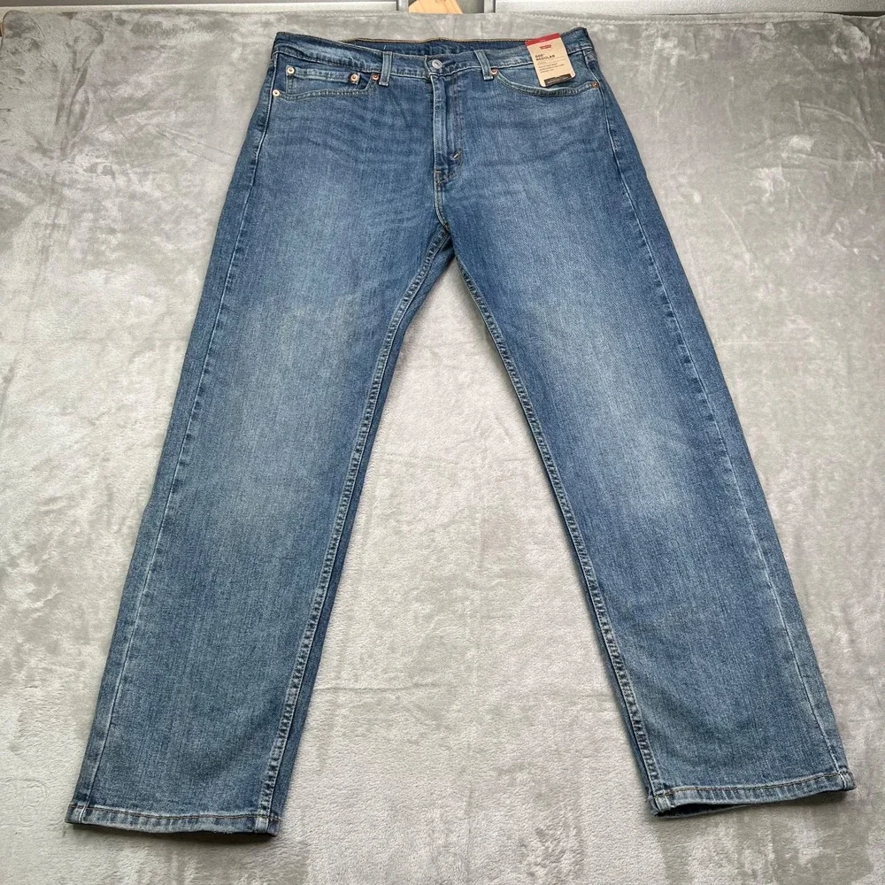 Levis 505 Jeans Mens 36x30 Blue Regular Fit Straight‎ Stretch Medium Wash NWT
